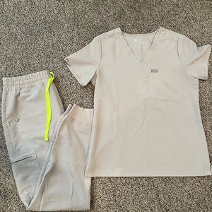 FIGS Scrubs in Slate